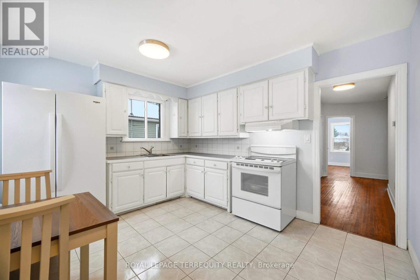 6001 North Street, Niagara Falls, Ontario  L2G 1J7 - Photo 4 - X12678226