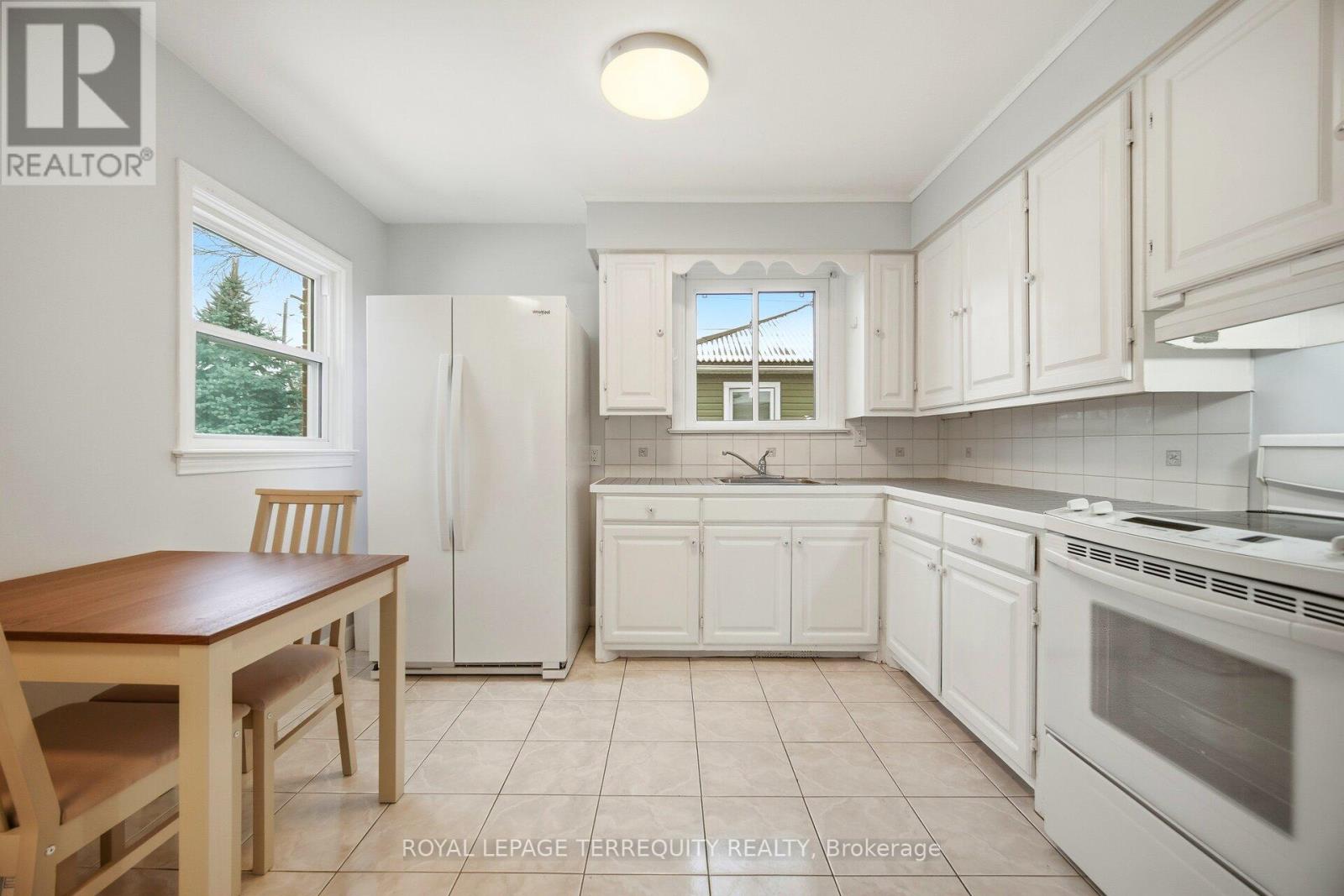 6001 North Street, Niagara Falls, Ontario  L2G 1J7 - Photo 6 - X12678226