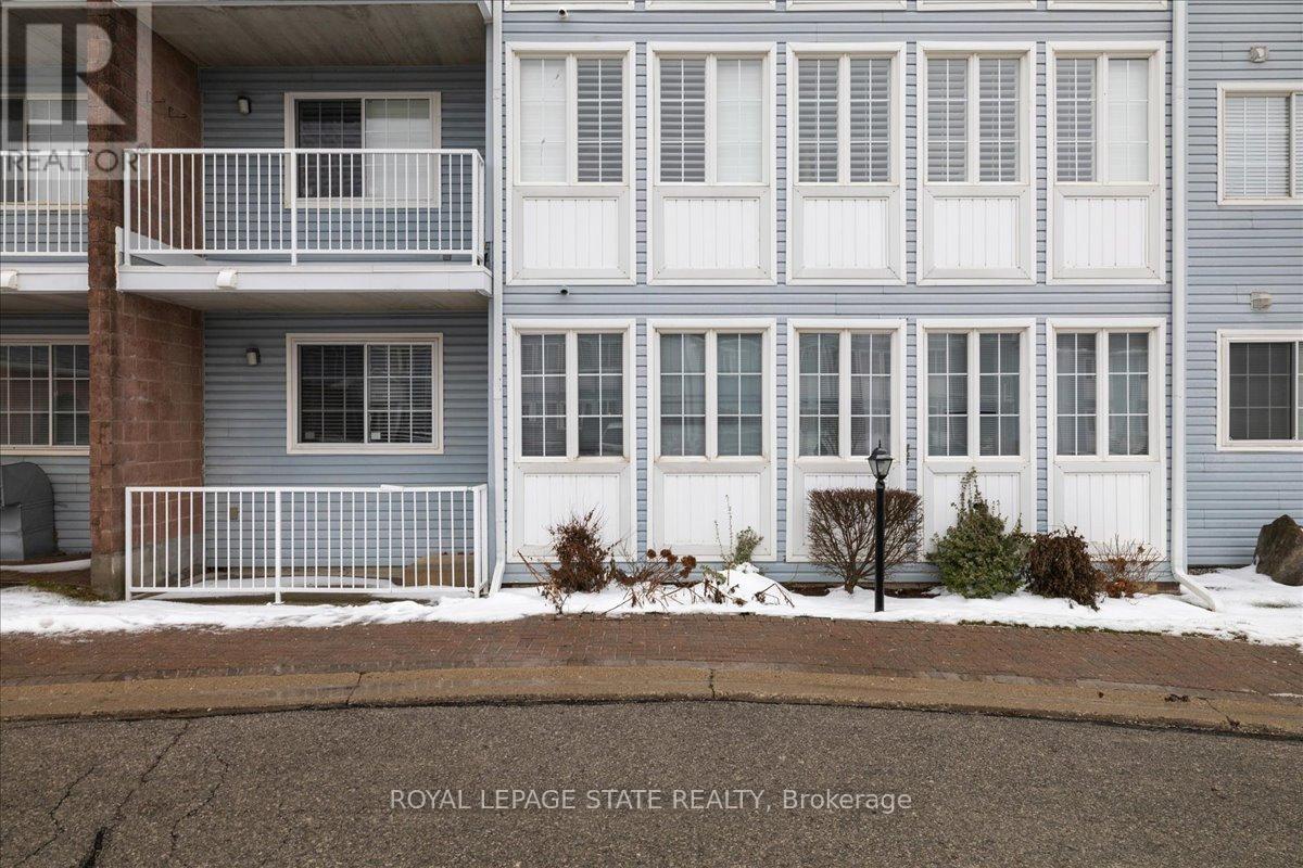 101 - 500 Silverbirch Boulevard, Hamilton, Ontario L0R 1W0 - Photo 5 - X12678294