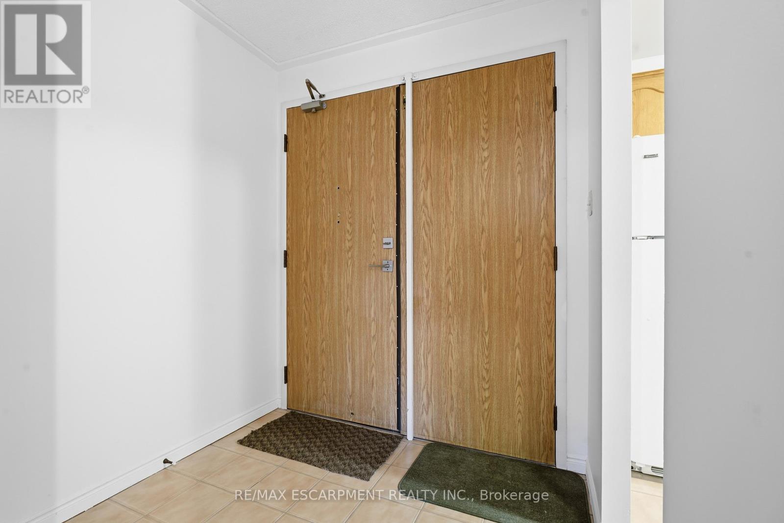 601 - 21 East Avenue, Hamilton, Ontario L8N 2T3 - Photo 5 - X12678302