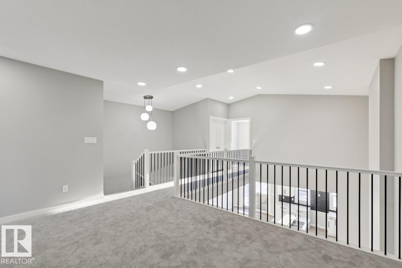 2647 5 Av Sw, Edmonton, Alberta  T6X 3H9 - Photo 22 - E4469449