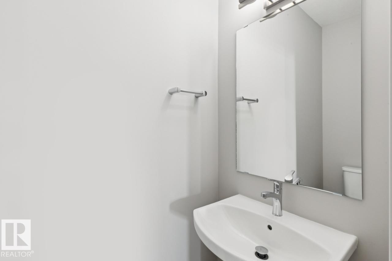 2647 5 Av Sw, Edmonton, Alberta  T6X 3H9 - Photo 30 - E4469449