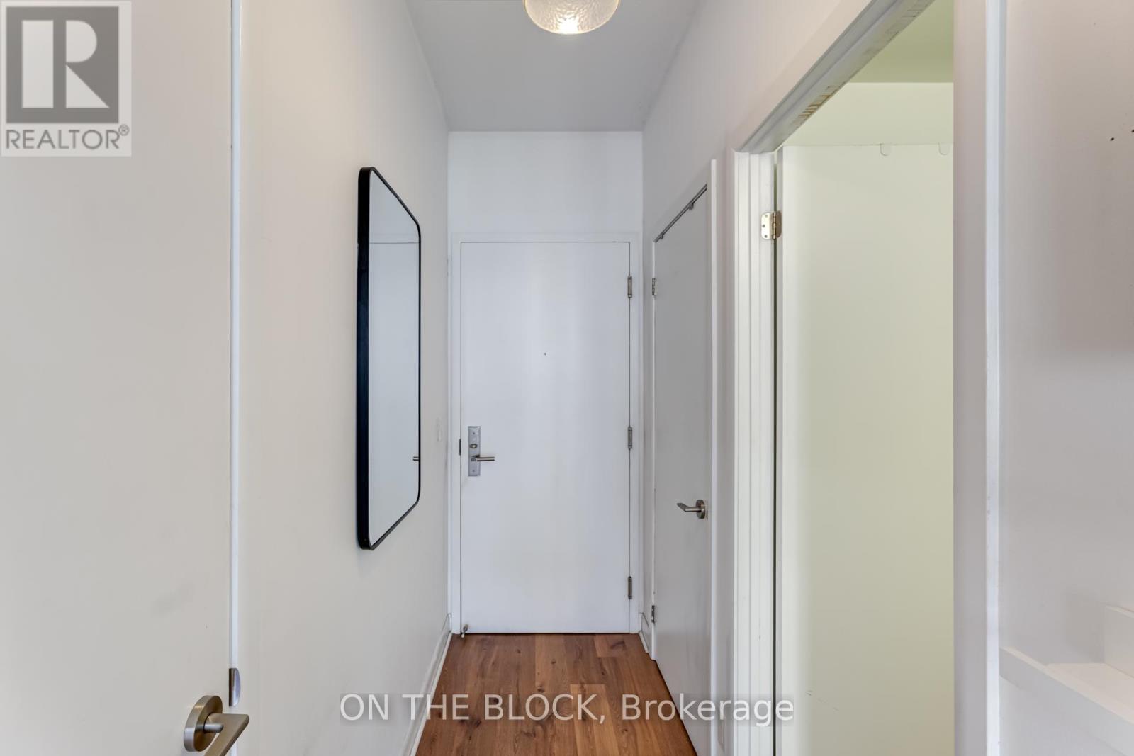 616 - 478 King Street W, Toronto, Ontario  M5V 0A8 - Photo 3 - C12423527