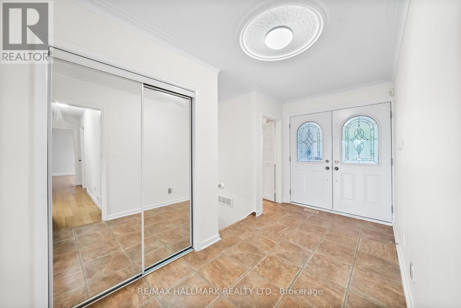 109 Banstock Drive, Toronto, Ontario  M2K 2H7 - Photo 5 - C12492598