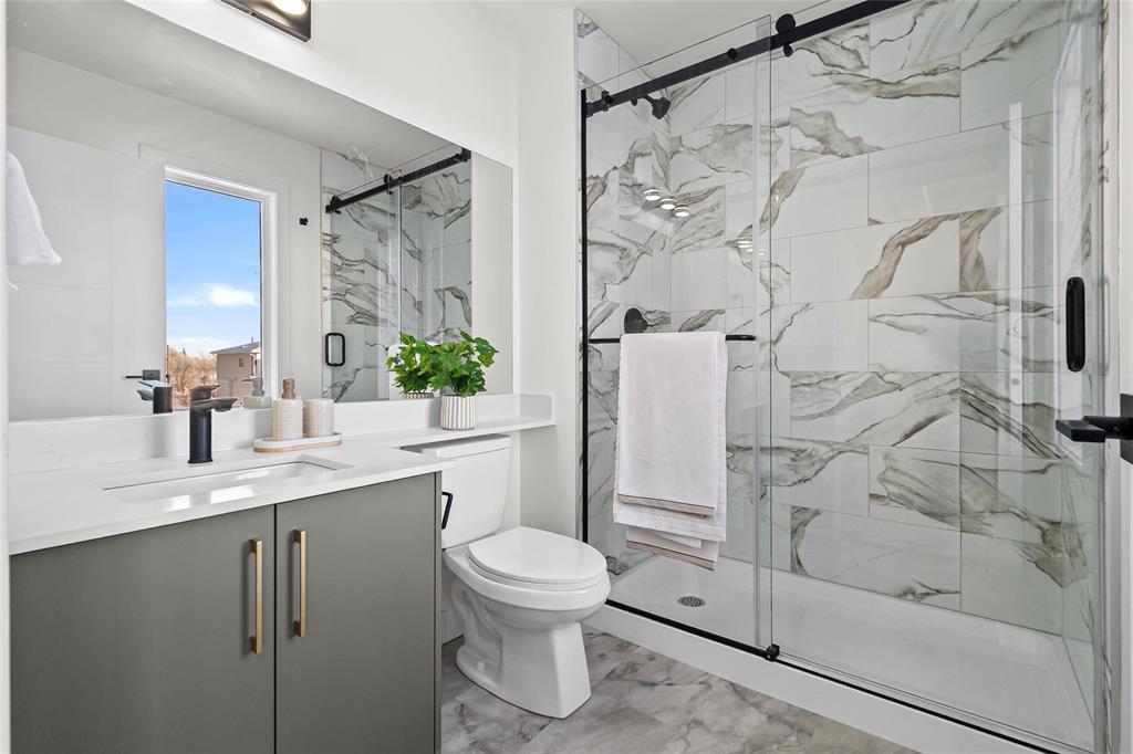 325 Numeracy Lane, Winnipeg, Manitoba  R2P 3A6 - Photo 16 - 202600547