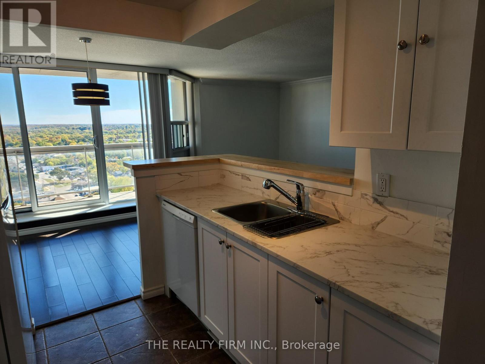 2605 - 323 Colborne Street, London East, Ontario  N6B 3N8 - Photo 17 - X12678390