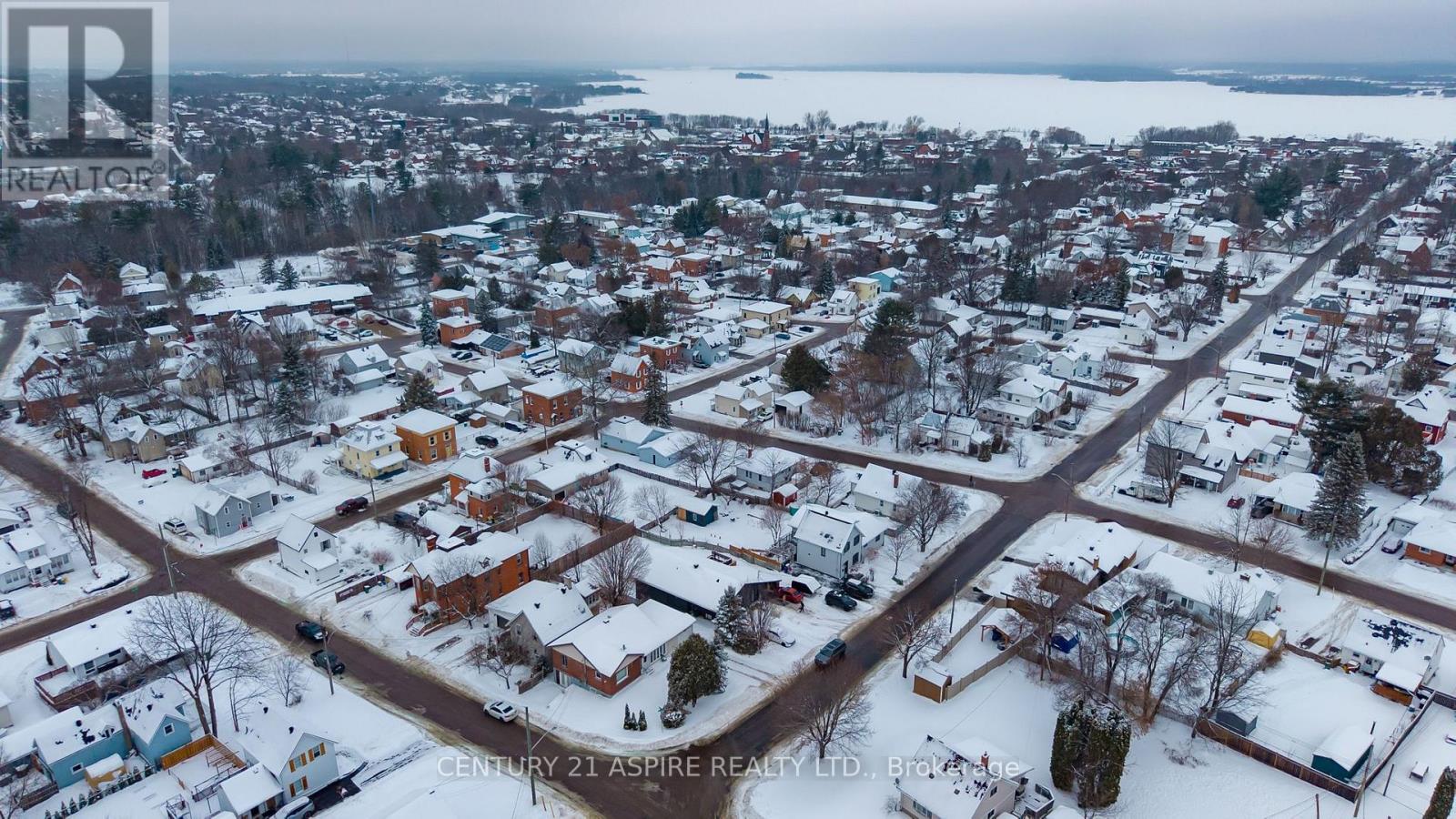 231 Hunter Street, Pembroke, Ontario  K8A 2P1 - Photo 35 - X12678412