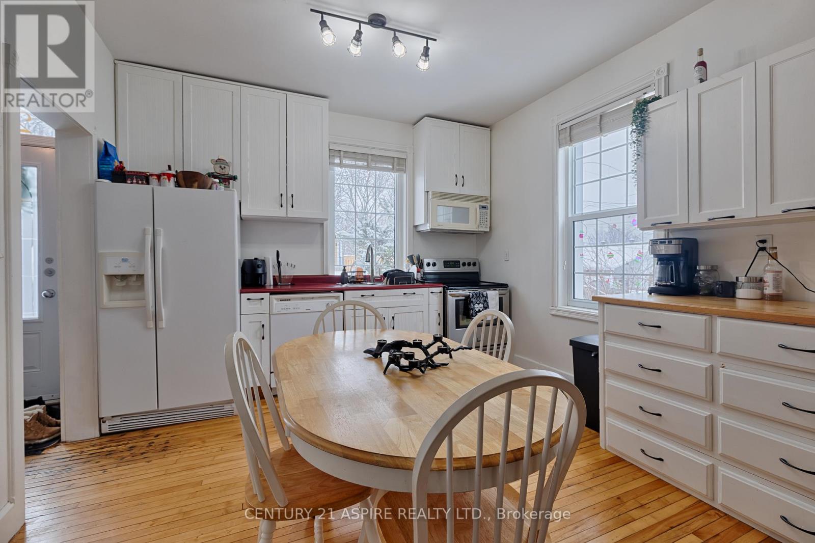 231 Hunter Street, Pembroke, Ontario  K8A 2P1 - Photo 4 - X12678412