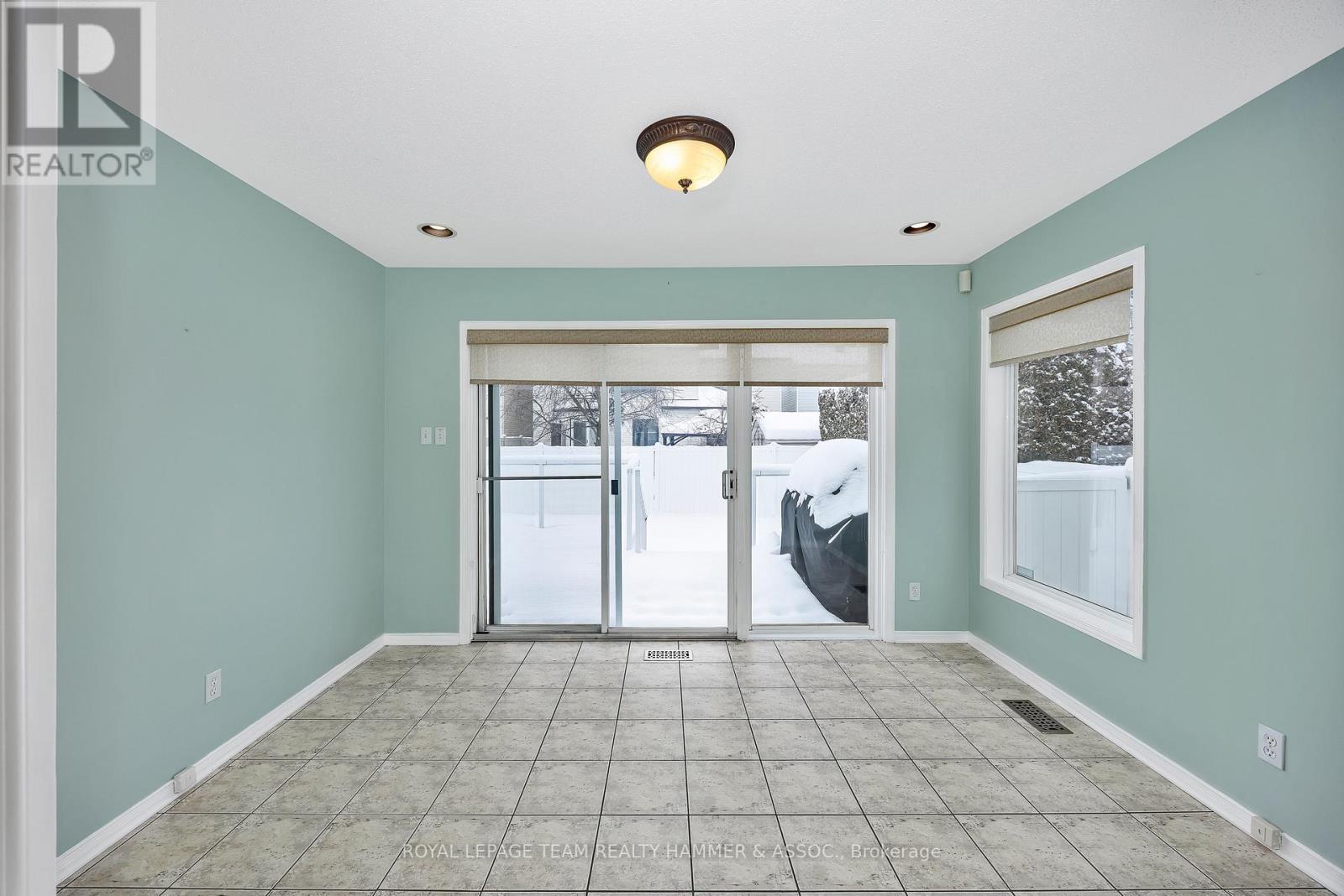 43 Settler's Ridge Way, Ottawa, Ontario  K2J 4V2 - Photo 14 - X12678424