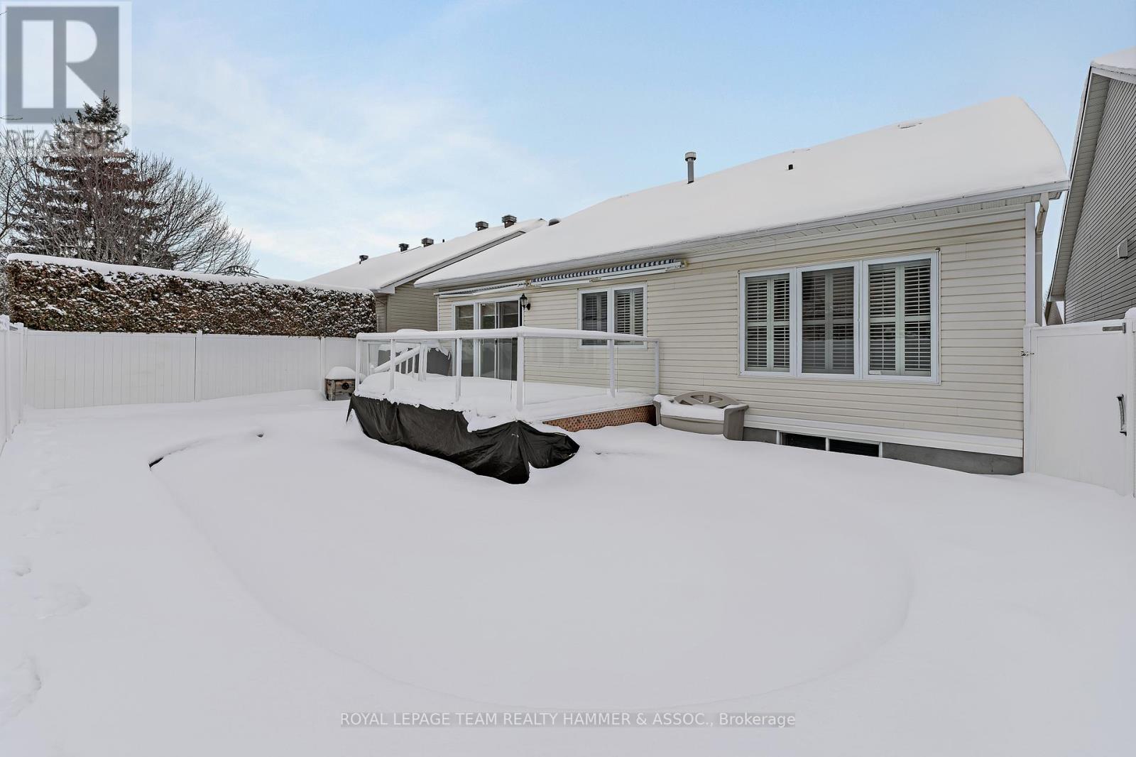 43 Settler's Ridge Way, Ottawa, Ontario  K2J 4V2 - Photo 3 - X12678424