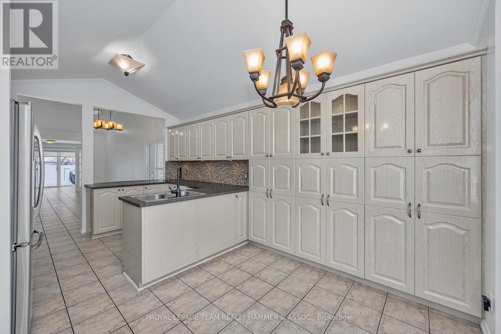 43 Settler's Ridge Way, Ottawa, Ontario  K2J 4V2 - Photo 9 - X12678424