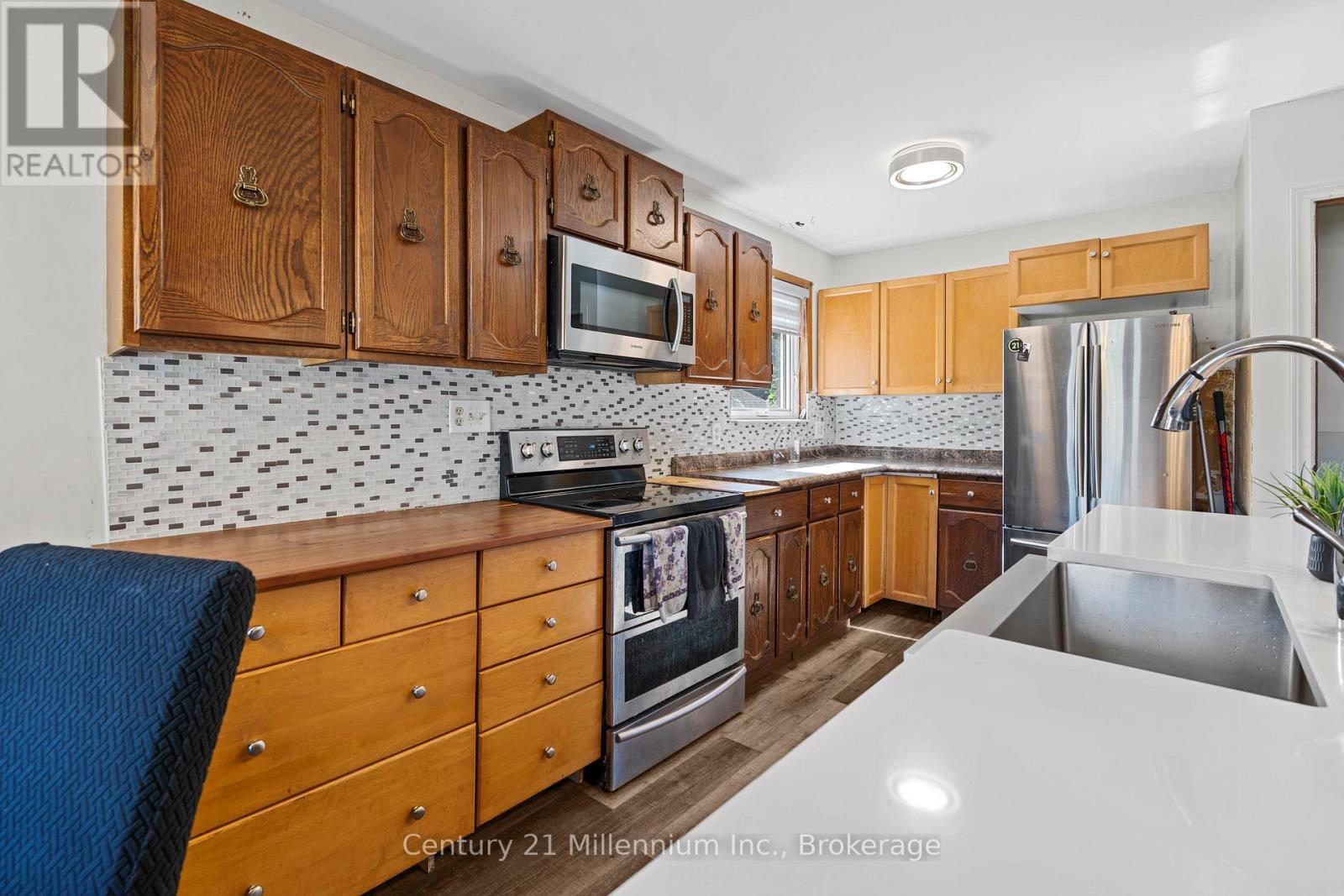 1980 6th Avenue E, Owen Sound, Ontario  N4K 2W5 - Photo 26 - X12562396