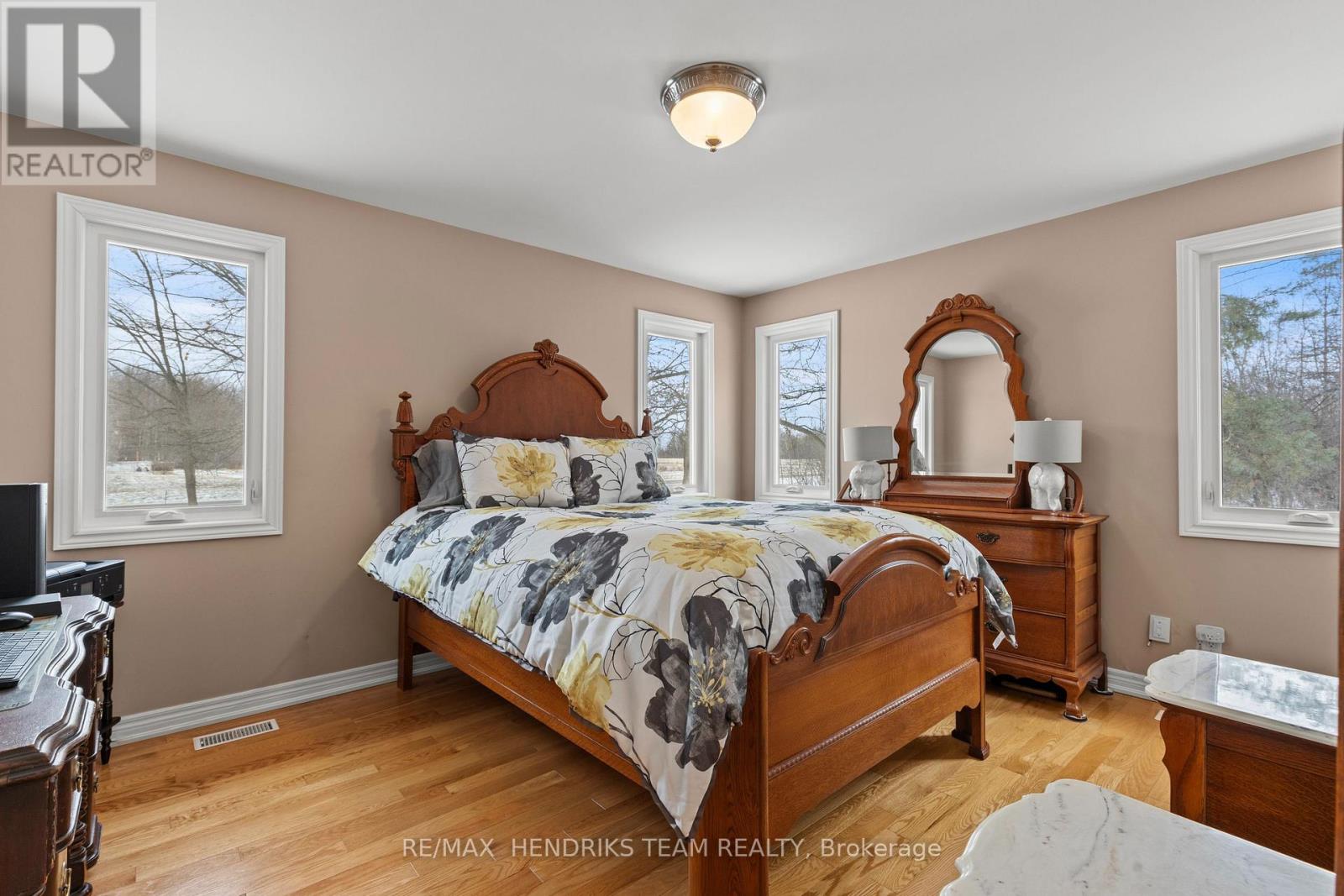 643 Line 7 Road, Niagara-On-The-Lake, Ontario  L0S 1J0 - Photo 27 - X12678466