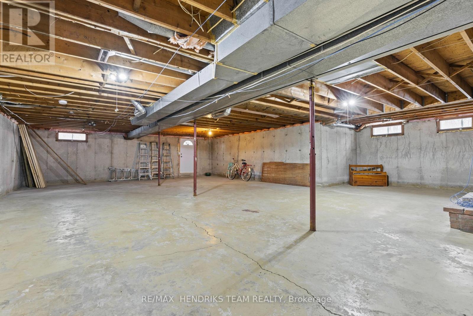 643 Line 7 Road, Niagara-On-The-Lake, Ontario  L0S 1J0 - Photo 33 - X12678466