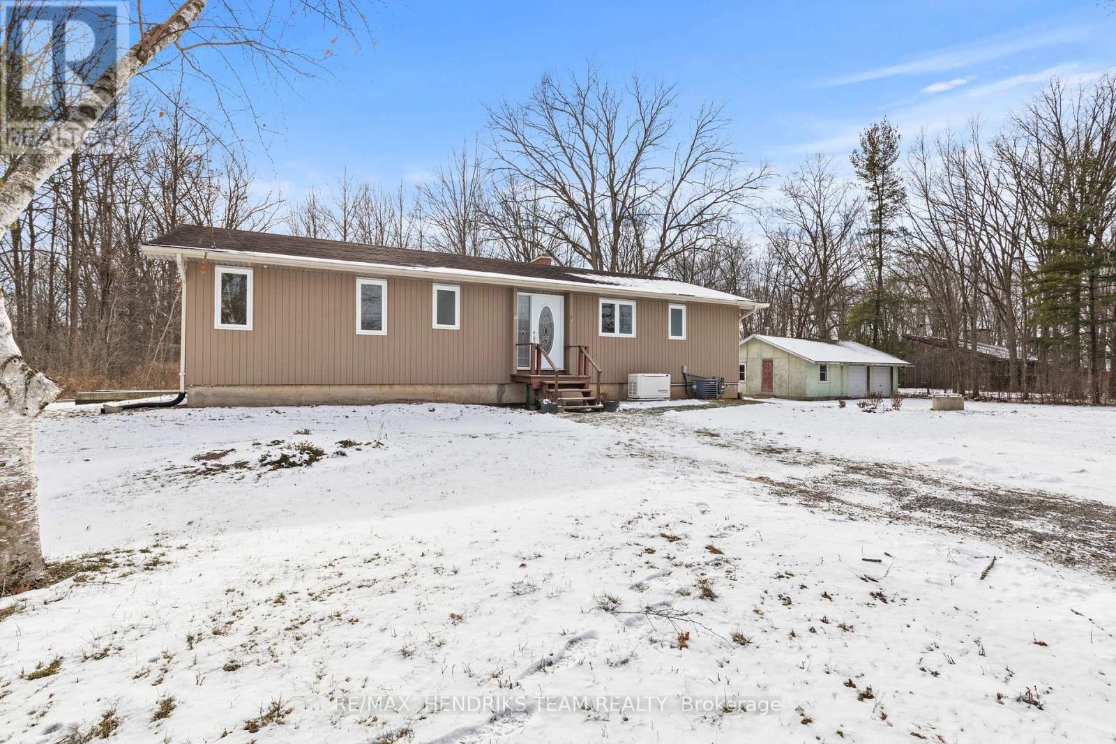 643 Line 7 Road, Niagara-On-The-Lake, Ontario  L0S 1J0 - Photo 4 - X12678466