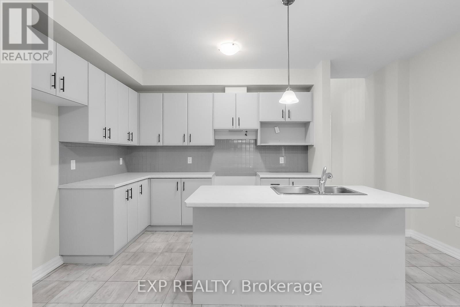 38 - 4311 Mann Street, Niagara Falls, Ontario  L2G 3K2 - Photo 11 - X12678476