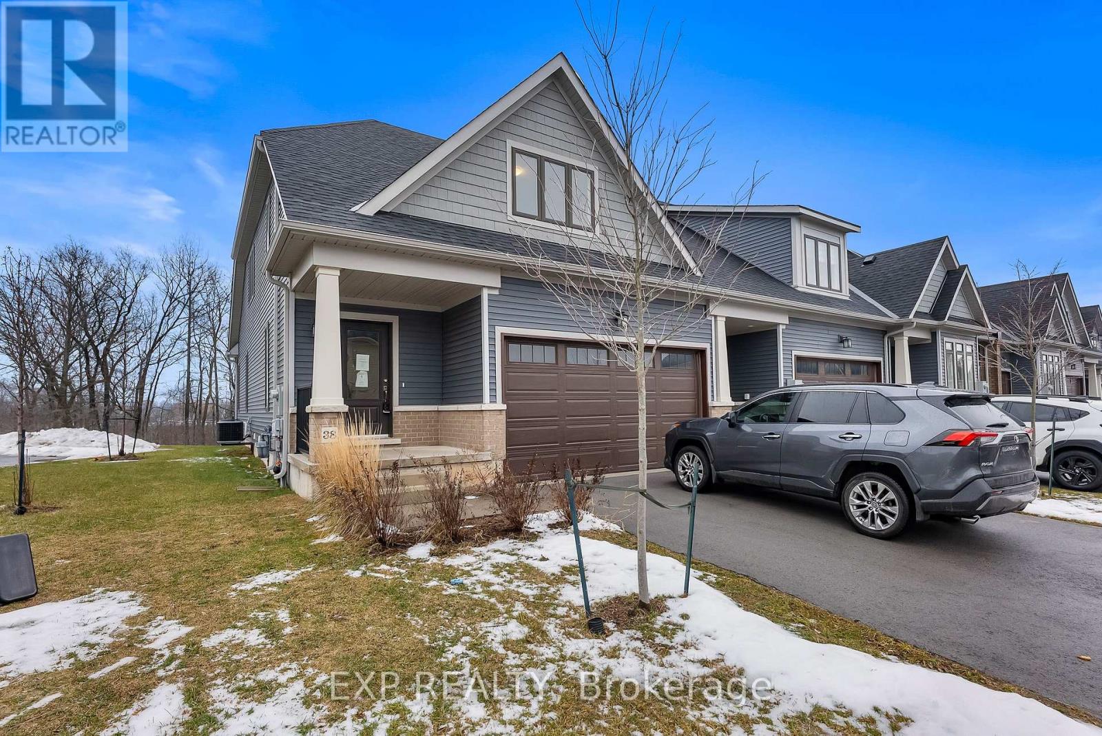 38 - 4311 Mann Street, Niagara Falls, Ontario  L2G 3K2 - Photo 3 - X12678476