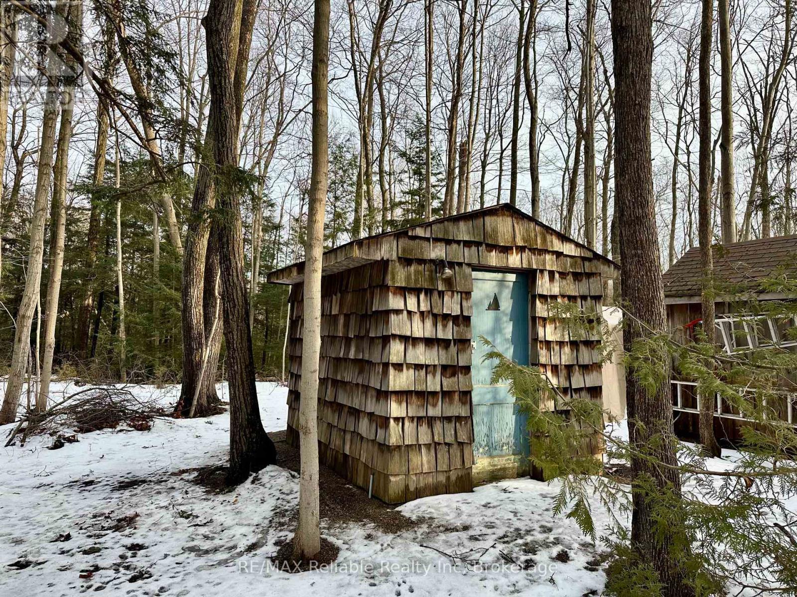 Photo 43 of 49 for 20 George Street