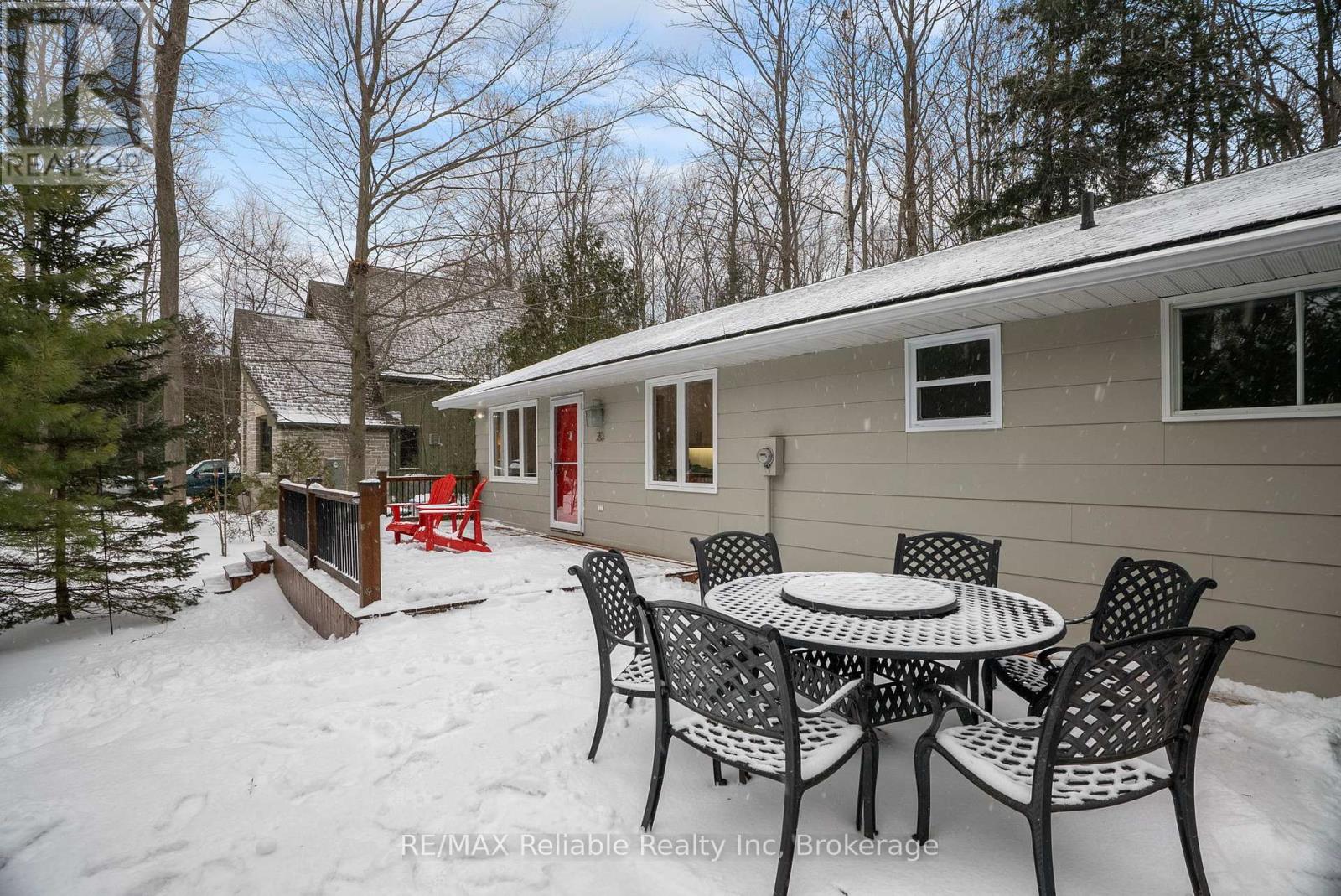 Photo 8 of 49 for 20 George Street