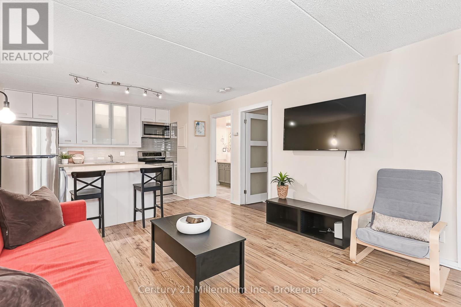 707 - 11 Dawson Drive, Collingwood, Ontario  L9Y 5B4 - Photo 7 - S12676620