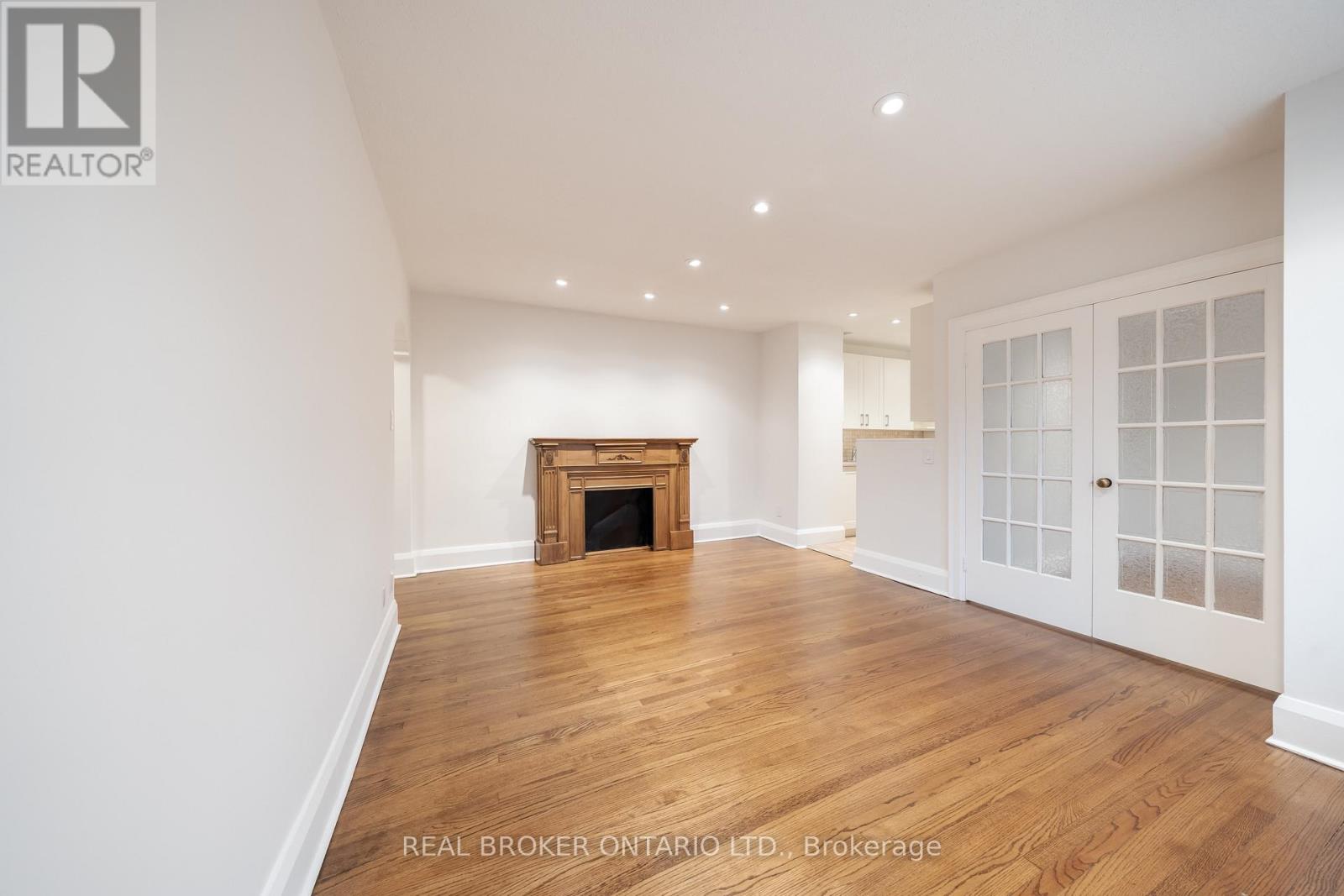 308 - 480 Oriole Parkway, Toronto, Ontario  M5P 2H8 - Photo 5 - C12670202