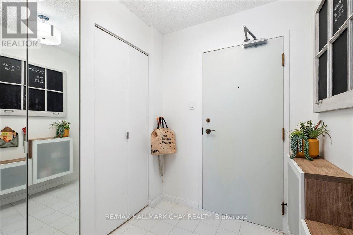 602 - 65 Ellen Street, Barrie, Ontario  L4N 3A5 - Photo 8 - S12677474