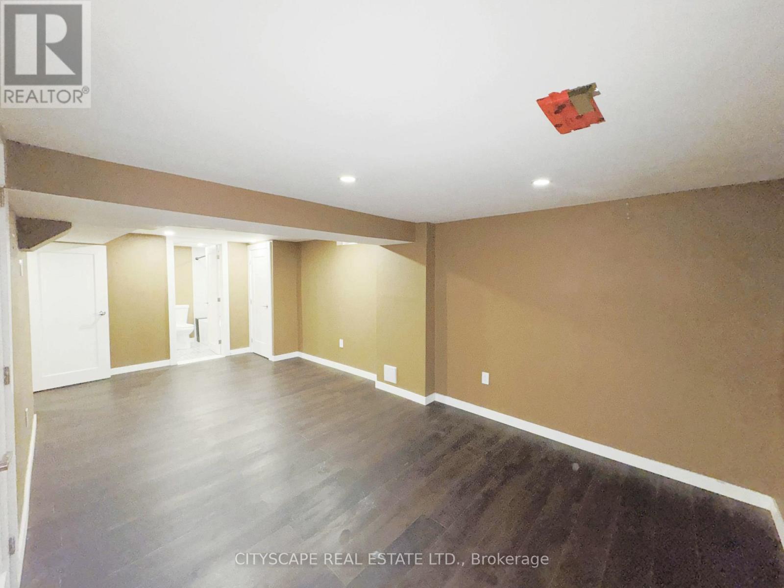 4064 Teakwood Drive, Mississauga, Ontario  L5C 3L5 - Photo 33 - W12676446