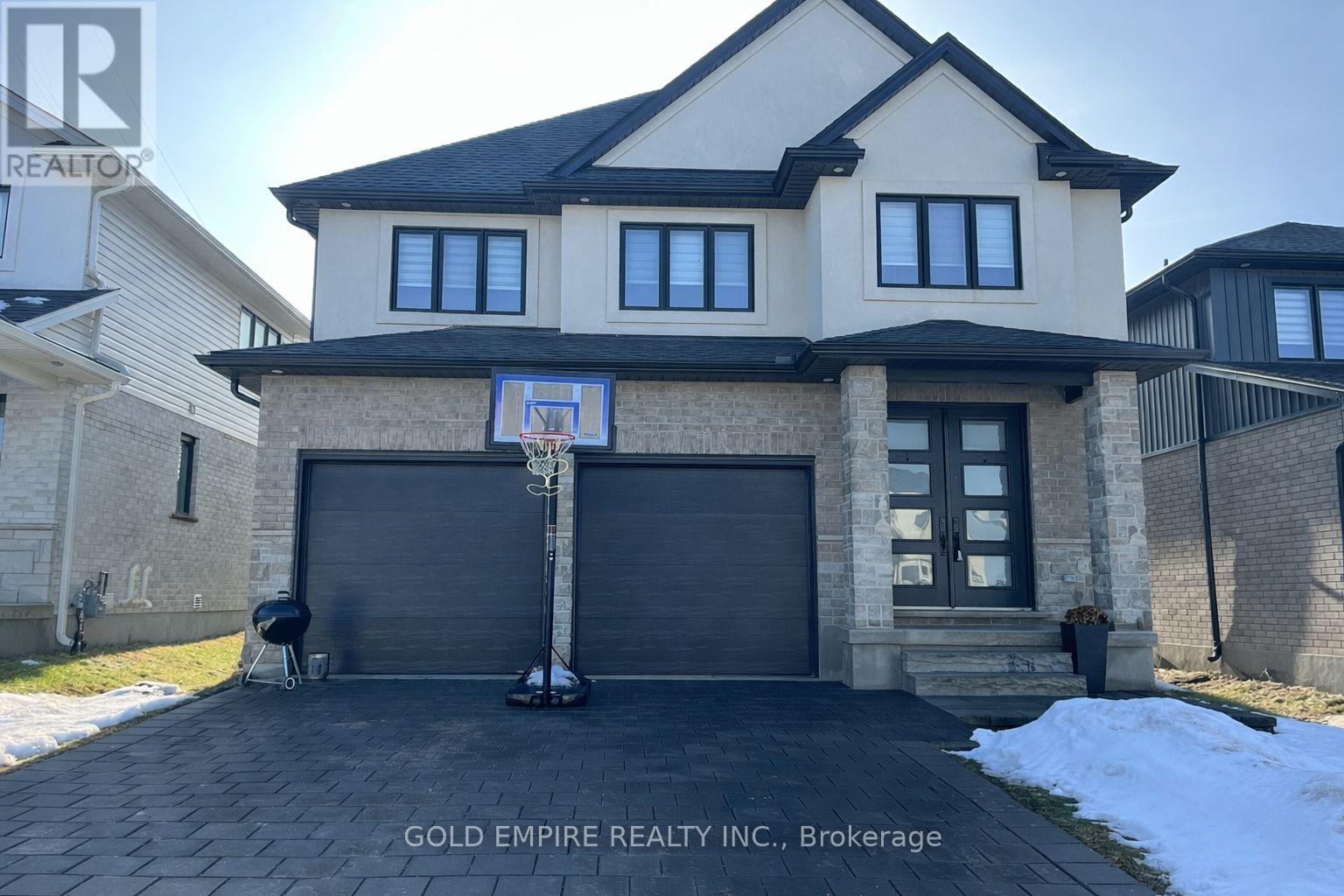 1919 Fountain Grass Drive, London South, Ontario  N6K 4P9 - Photo 2 - X12666306