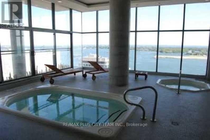 2612 - 11 Brunel Court, Toronto, Ontario  M5V 3Y3 - Photo 17 - C12678324