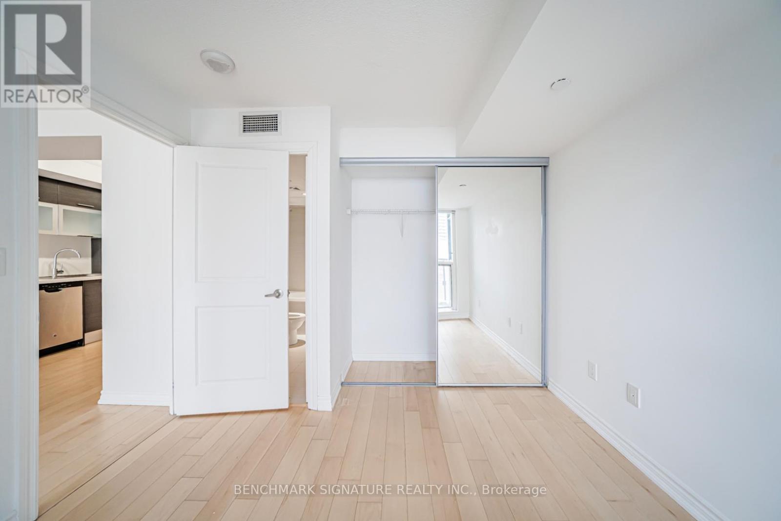 Unknown Address, ,     - Photo 20 - C12678364