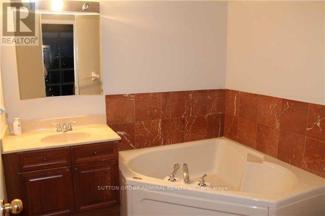 Ph09 - 233 Beecroft Road, Toronto, Ontario  M2N 6Z9 - Photo 10 - C12678432