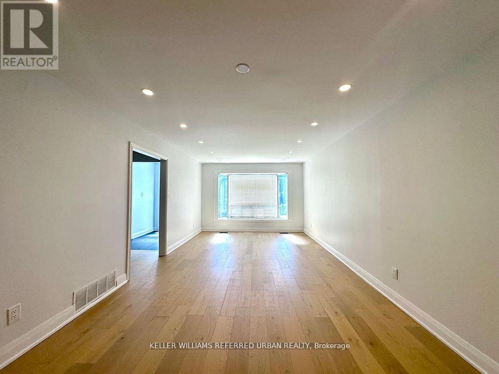 Main - 906 Marinet Crescent, Pickering, Ontario  L1W 2M1 - Photo 2 - E12678322