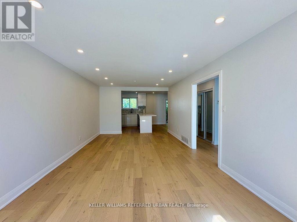 Main - 906 Marinet Crescent, Pickering, Ontario  L1W 2M1 - Photo 3 - E12678322