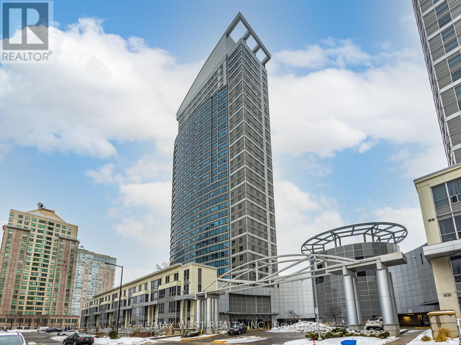 2509 - 36 LEE CENTRE DRIVE, Toronto, Ontario