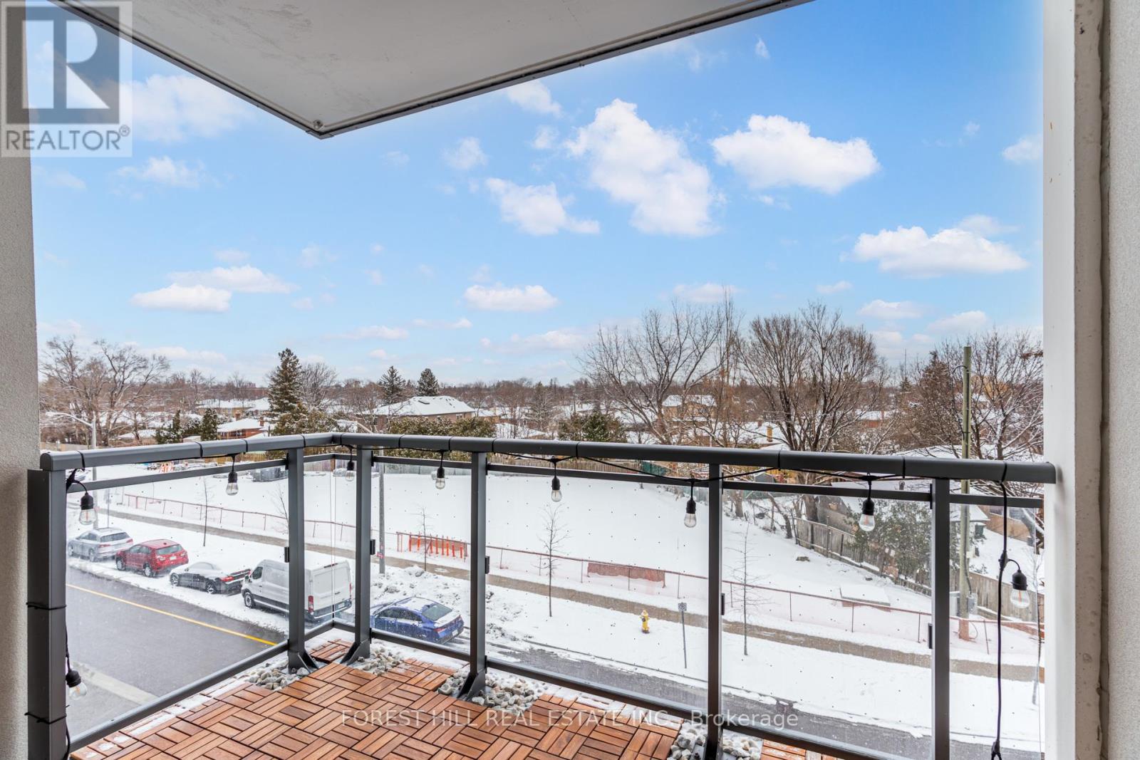 304 - 10 Meadowglen Place, Toronto, Ontario  M5G 0A8 - Photo 29 - E12678420