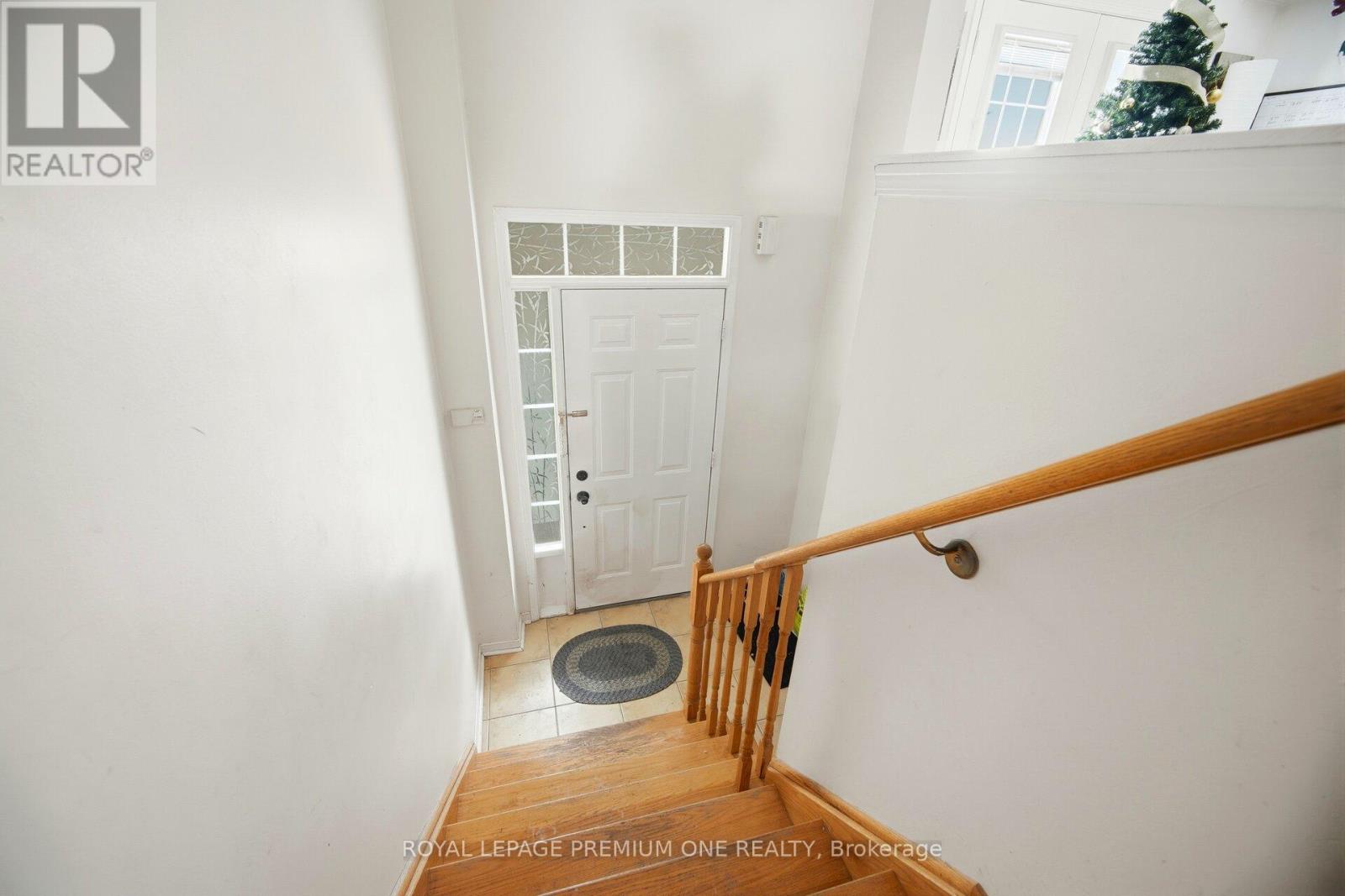 31 - 19 Foxchase Avenue, Vaughan, Ontario  L4L 9M9 - Photo 6 - N12678316