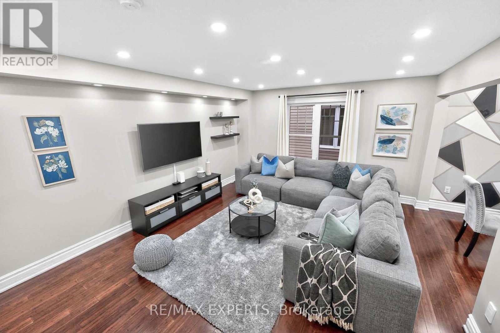 47 Muston Lane, Whitchurch-Stouffville, Ontario  L4A 0P9 - Photo 7 - N12678338