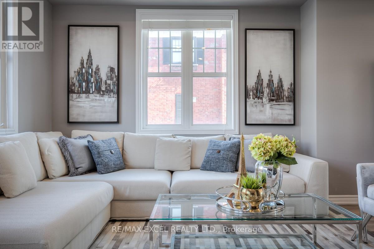 19 BOADWAY CRESCENT, Whitchurch-Stouffville, Ontario