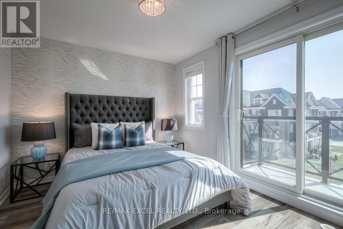 19 Boadway Crescent, Whitchurch-Stouffville, Ontario  L4A 1X9 - Photo 24 - N12678440