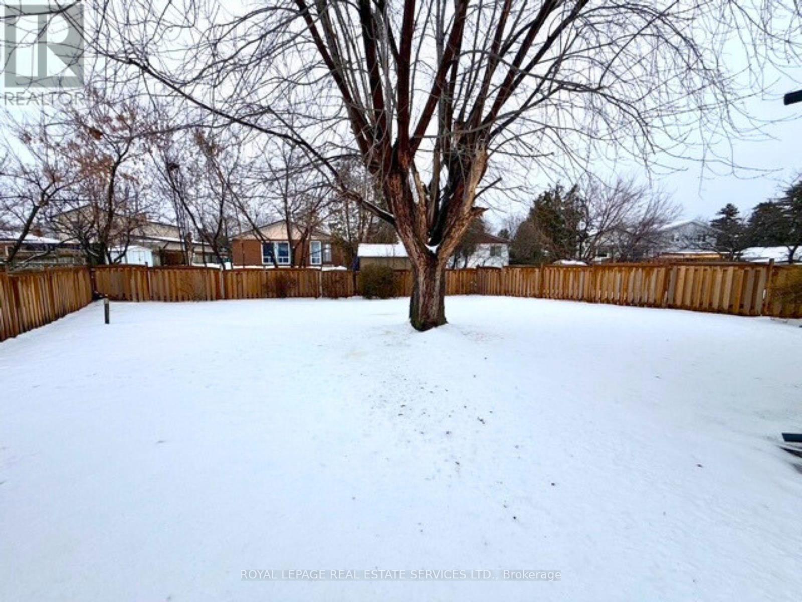 14 Finchley Crescent, Brampton, Ontario  L6T 3P5 - Photo 39 - W12487408