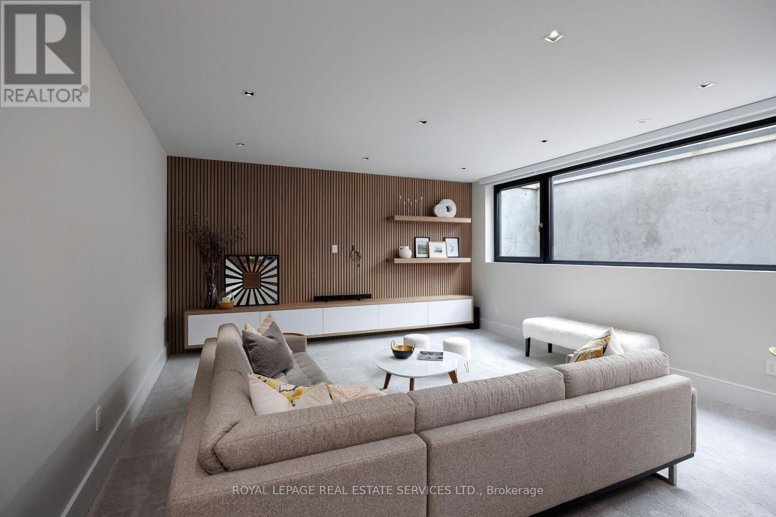 1471 Rogerswood Court, Mississauga, Ontario  L5J 1R7 - Photo 40 - W12678320