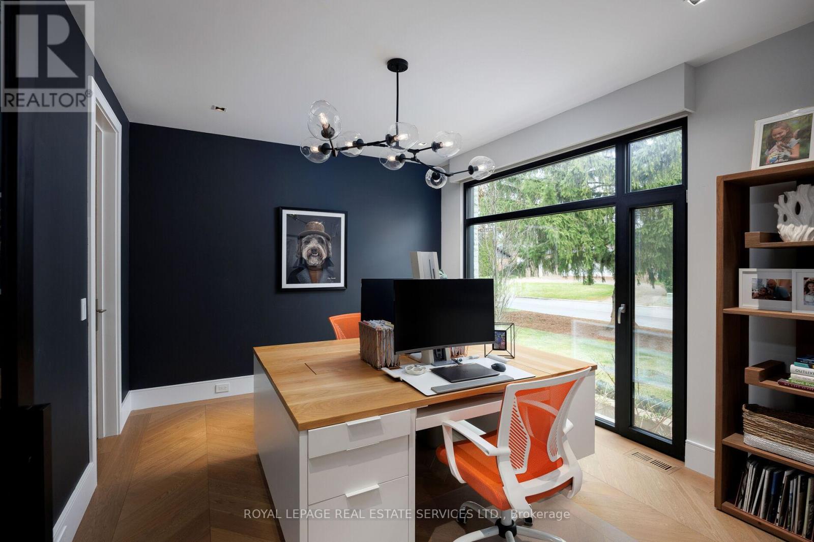 1471 Rogerswood Court, Mississauga, Ontario  L5J 1R7 - Photo 5 - W12678320