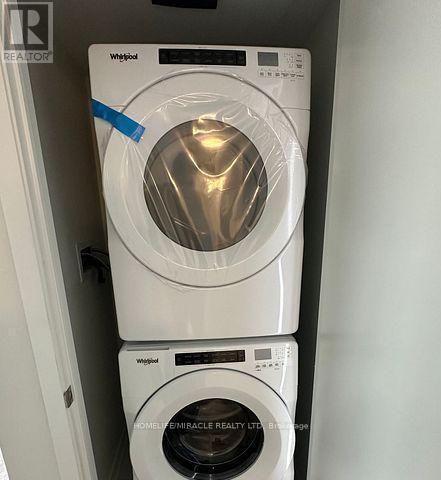 02 - 3415 Ridgeway Drive, Mississauga, Ontario  L5L 0B9 - Photo 11 - W12678334