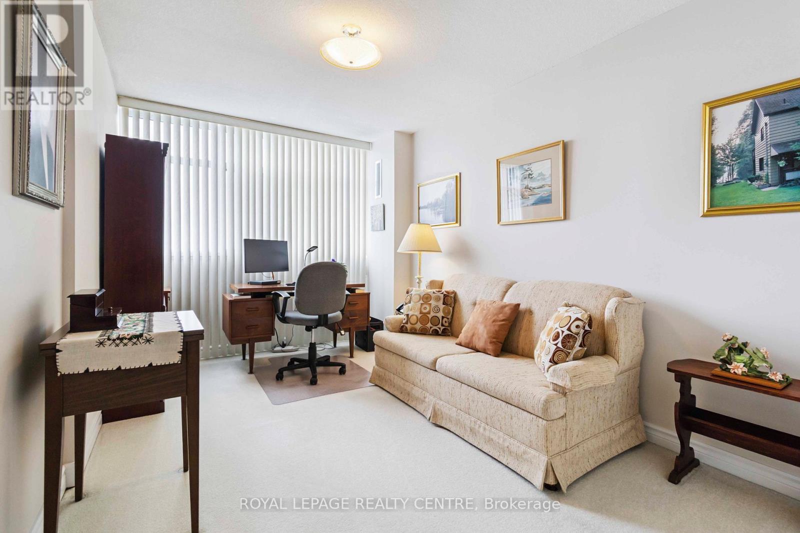 1808 - 3100 Kirwin Avenue, Mississauga, Ontario L5A 3S6 - Photo 23 - W12678348