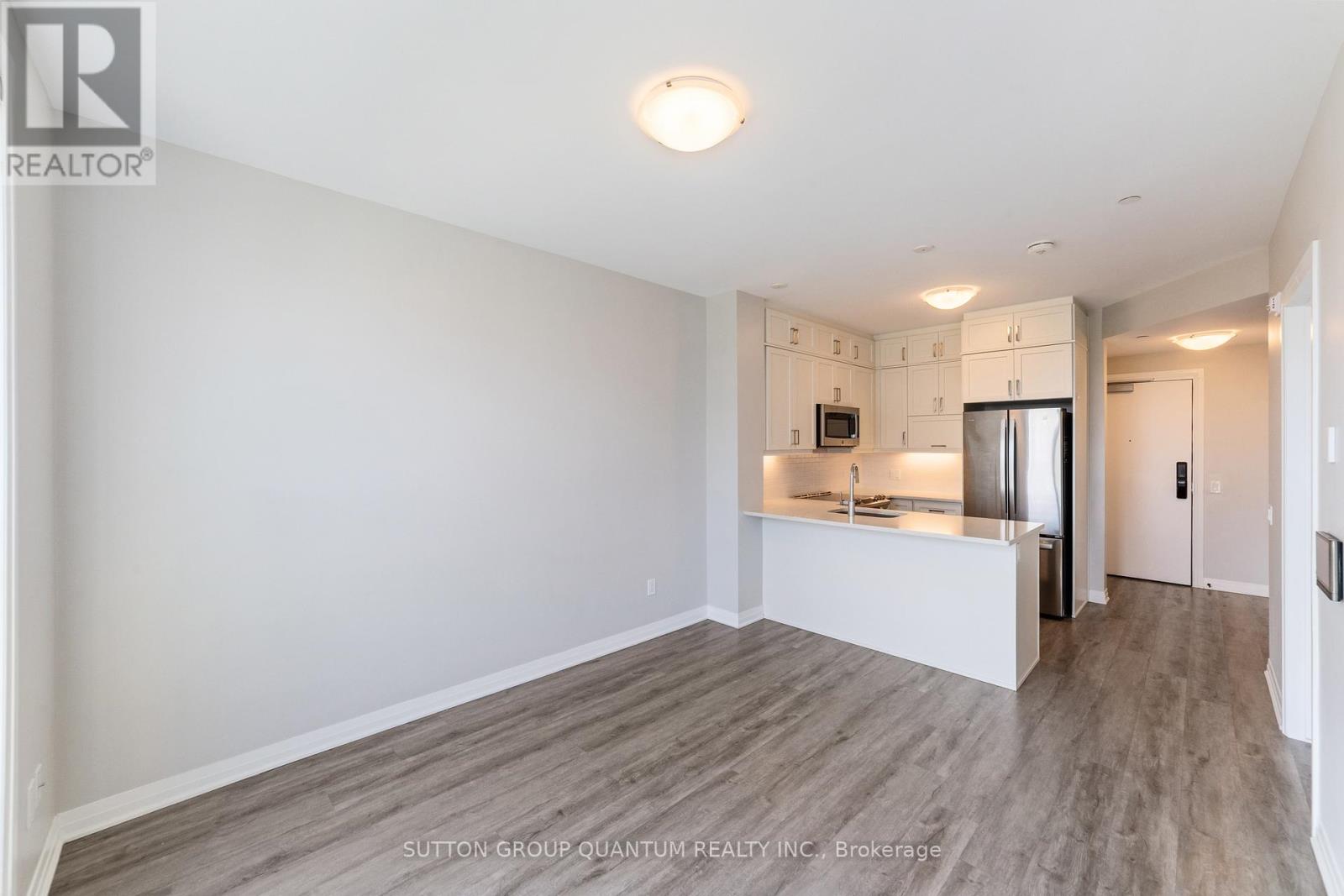 324 - 95 Dundas Street W, Oakville, Ontario  L6M 5N4 - Photo 14 - W12678350