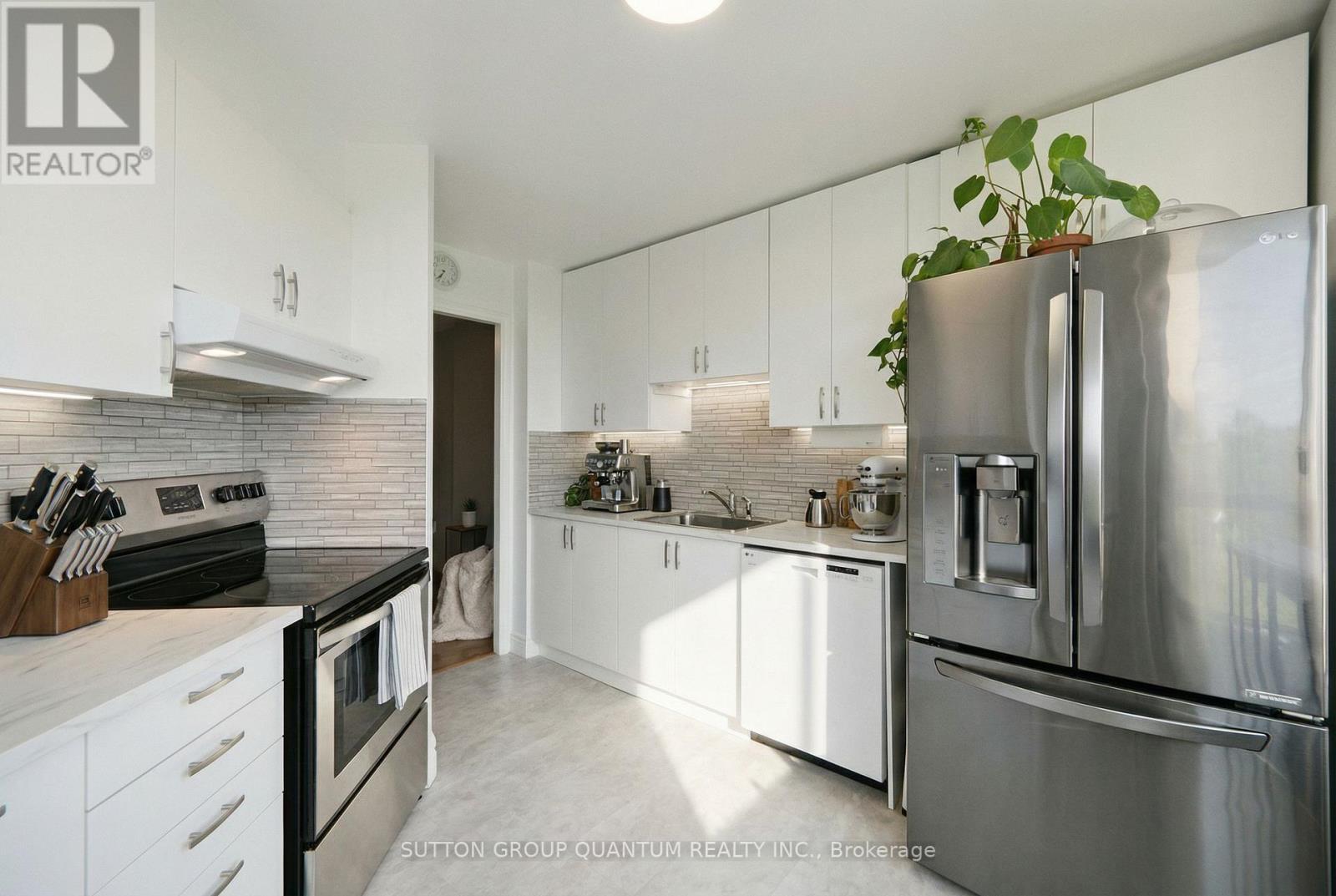 611 - 1110 Walden Circle, Mississauga, Ontario  L5J 4R3 - Photo 10 - W12678352