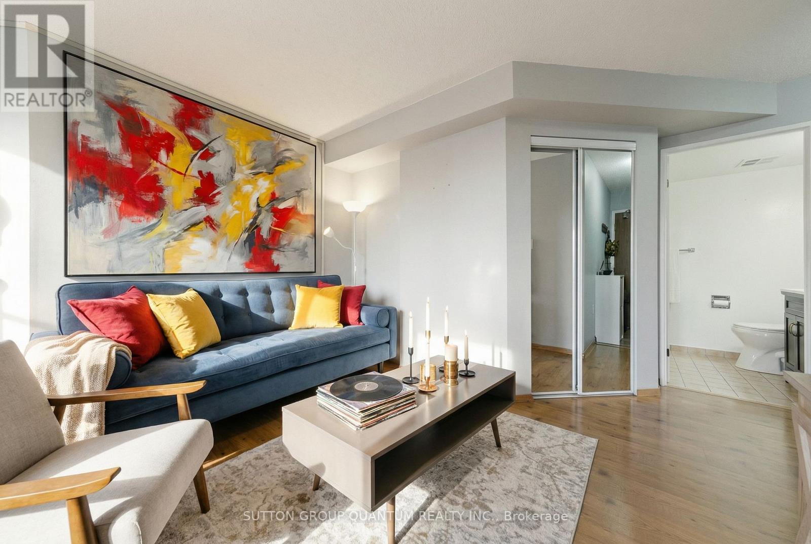 611 - 1110 Walden Circle, Mississauga, Ontario  L5J 4R3 - Photo 4 - W12678352