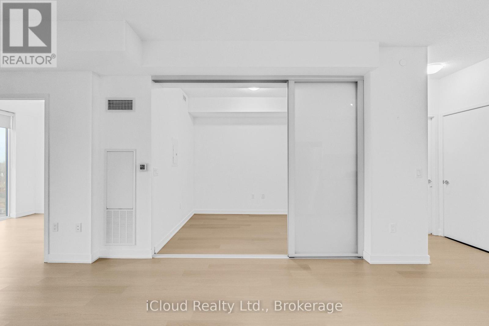 519 - 859 The Queensway, Toronto, Ontario M8Z 1N8 - Photo 16 - W12678386