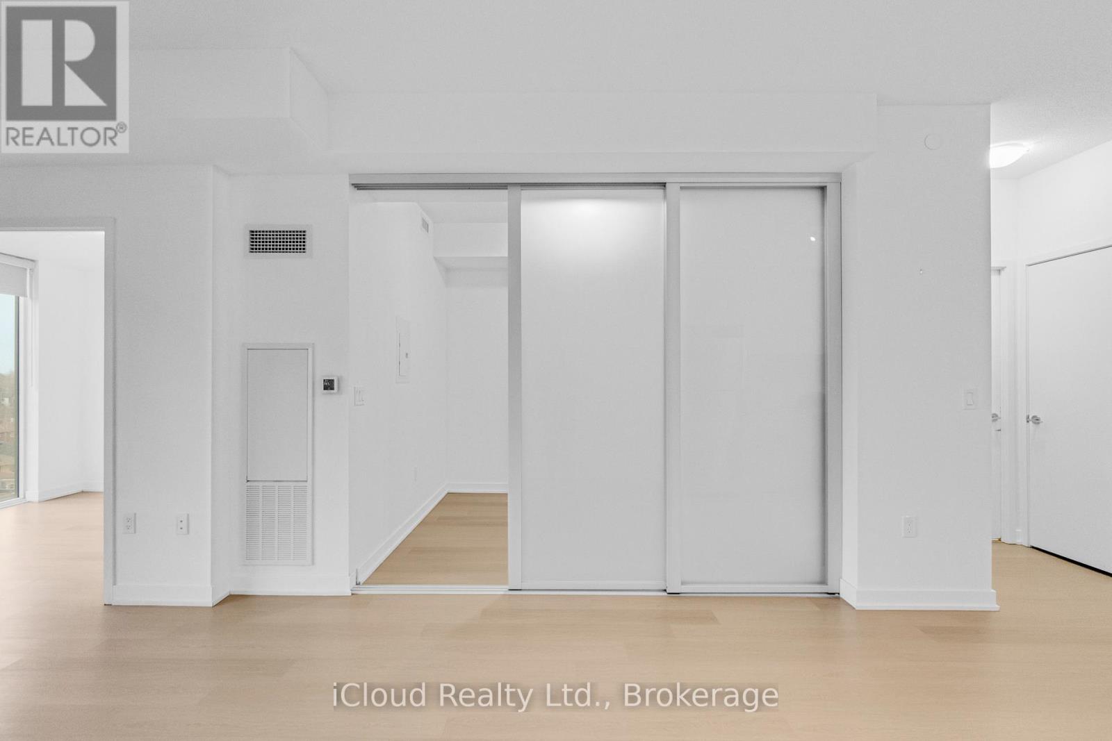 519 - 859 The Queensway, Toronto, Ontario M8Z 1N8 - Photo 17 - W12678386