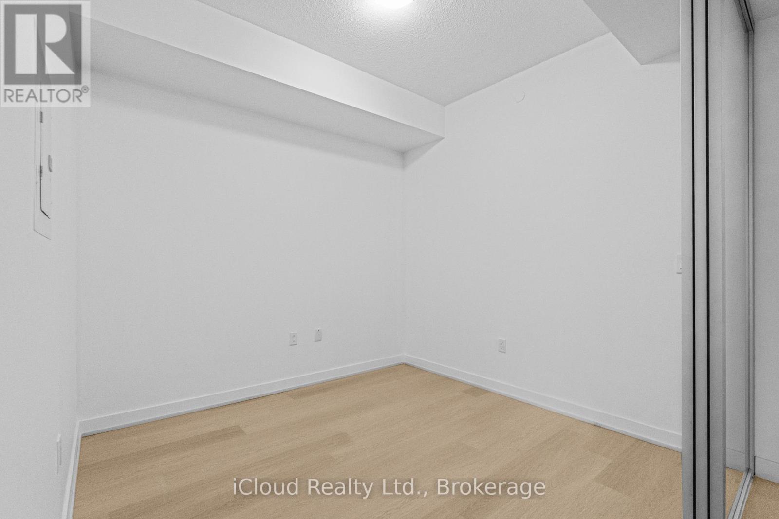 519 - 859 The Queensway, Toronto, Ontario M8Z 1N8 - Photo 20 - W12678386